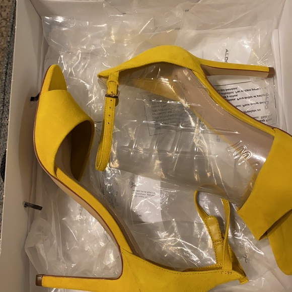 SOLDAldo Sandals - Picture 7 of 8